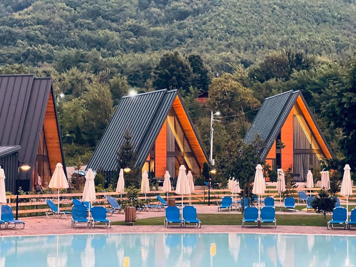 Freskia Resort Ferizaj Esterno foto
