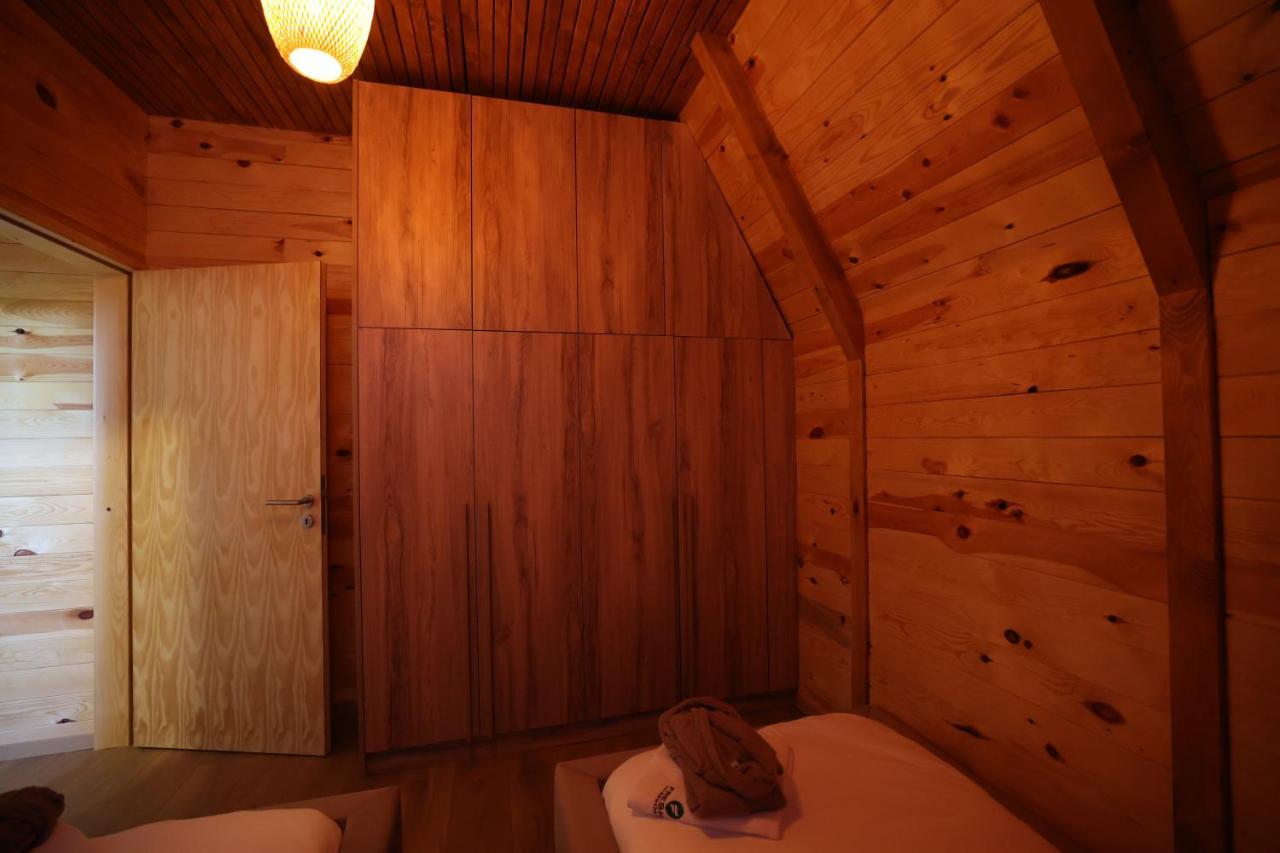 Freskia Resort Ferizaj Esterno foto