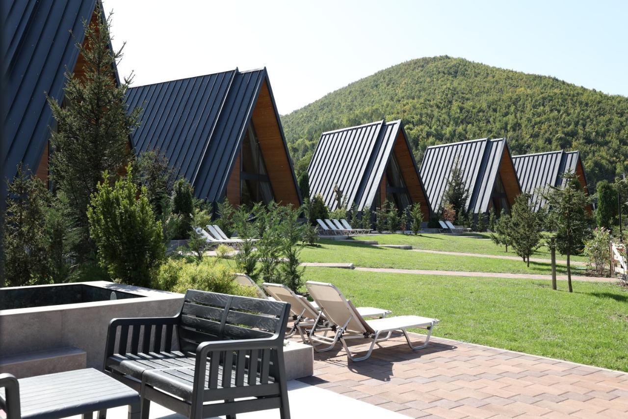 Freskia Resort Ferizaj Esterno foto